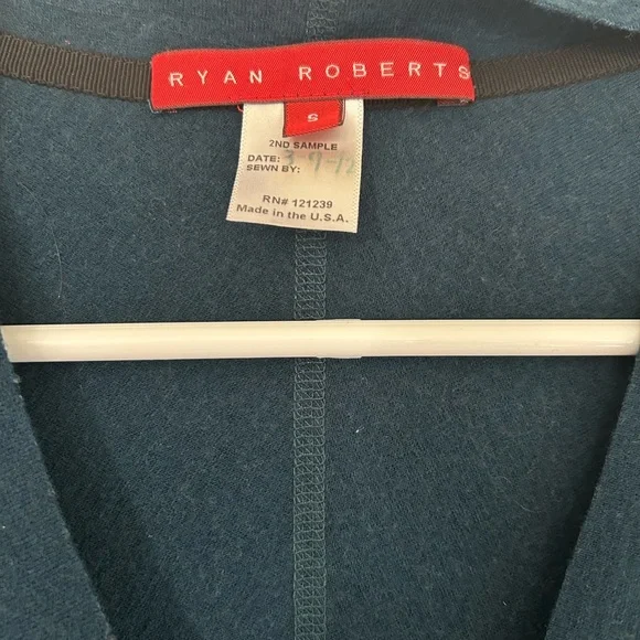 Elegant Dark Teal Women's Short Sleeve Cardigan Size Small NWT - Picture 5 of 6